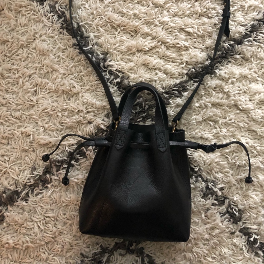 Madewell Small Drawstring Transport Crossbody